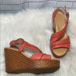 Naya‎ Estra Salmon Leather Wedge Sandals Size 8